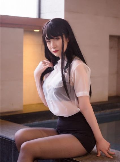 水手服僵尸